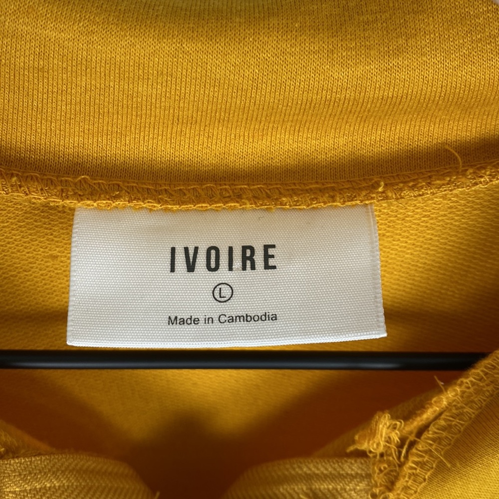 IVOIRE Colorblock Cropped Pull Over - Picture 7 of 8